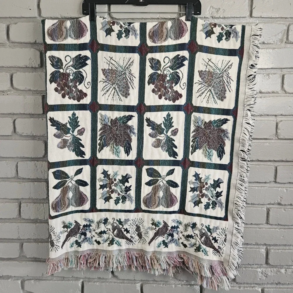 Vtg Goodwin Weavers Cotton Tapestry Throw Blanket Birds Fruit Botanical USA